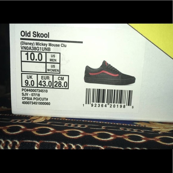SOLD @100$ Vans X Disney, Old Skools, Mickey Mouse - Picture 5 of 5